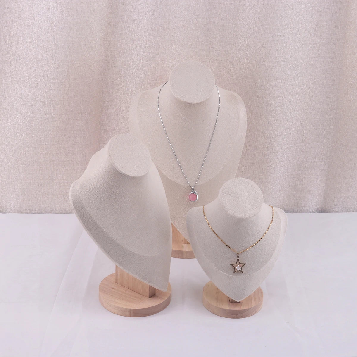 Rangement Bijoux - Colliers buste